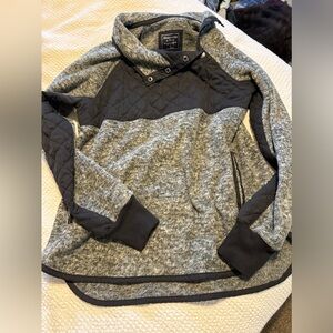 Abercrombie sweater